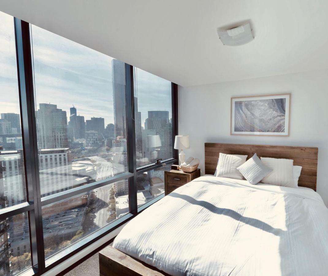 Luxury Apartments With View เมลเบิร์น ภายนอก รูปภาพ