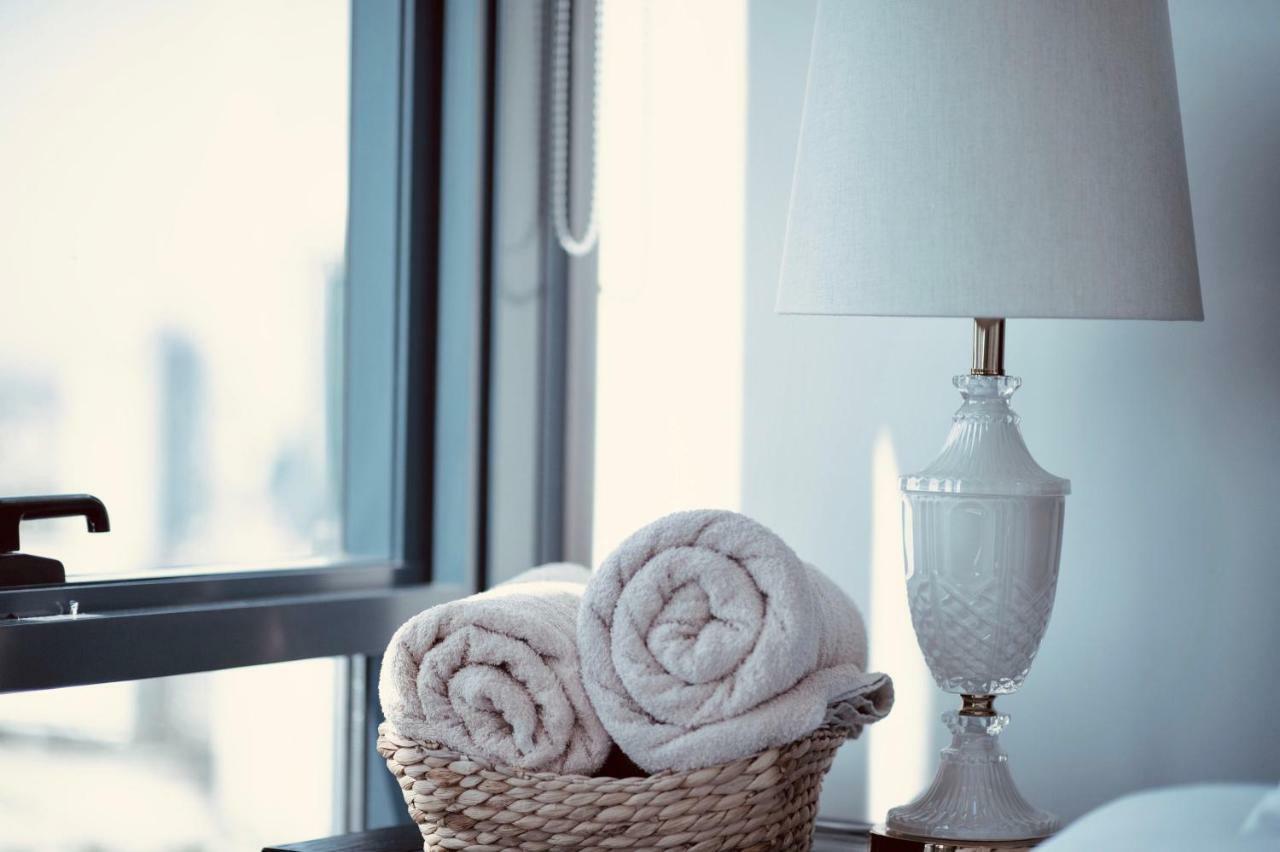 Luxury Apartments With View เมลเบิร์น ภายนอก รูปภาพ
