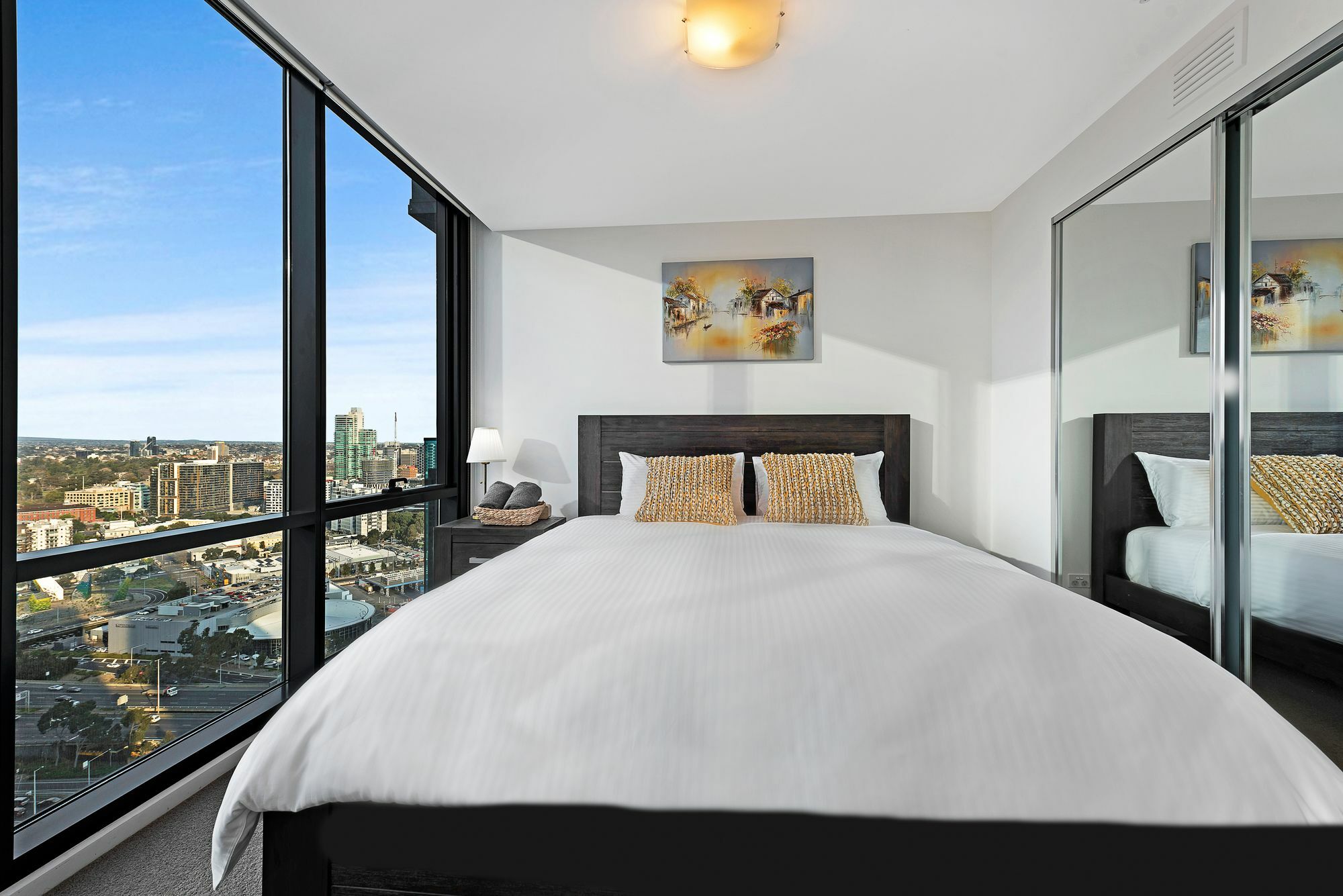 Luxury Apartments With View เมลเบิร์น ภายนอก รูปภาพ